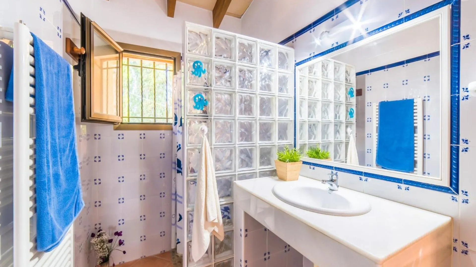 Tranquil Country House In Capdepera